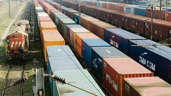 Novorossiysk Vladivostok Russia to India cargo freight